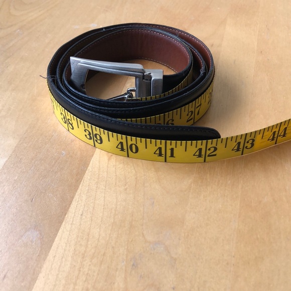 Reversible leather belt - Picture 2 of 8